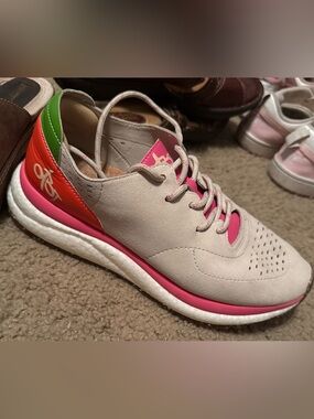 OTBT FREE SNEAKERS-8.5